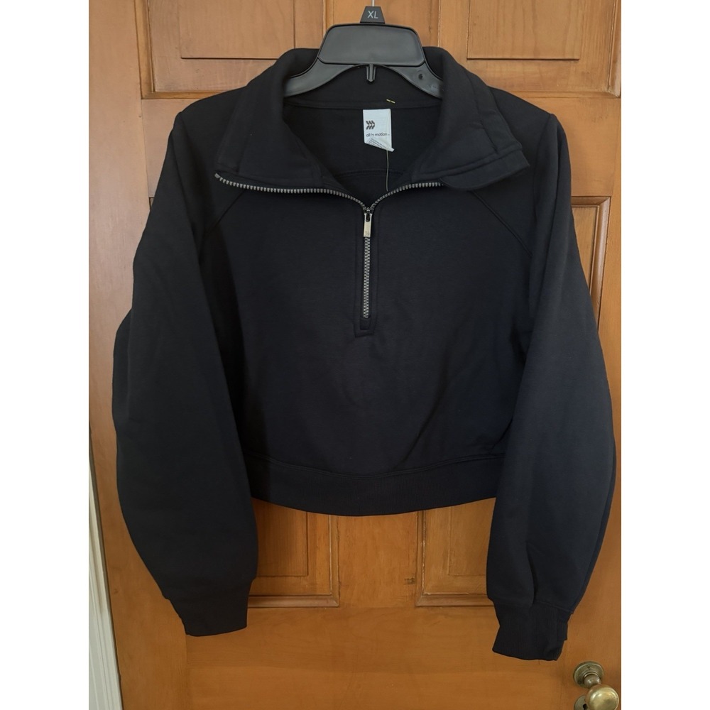 Women's All In Motion Black Cropped Fleece Athletic Sweatshirt Size Small NWT